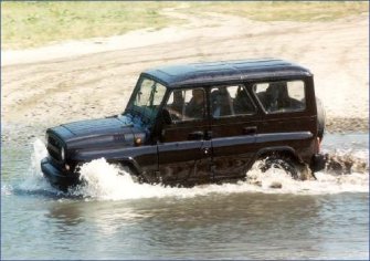 UAZ Hunter
